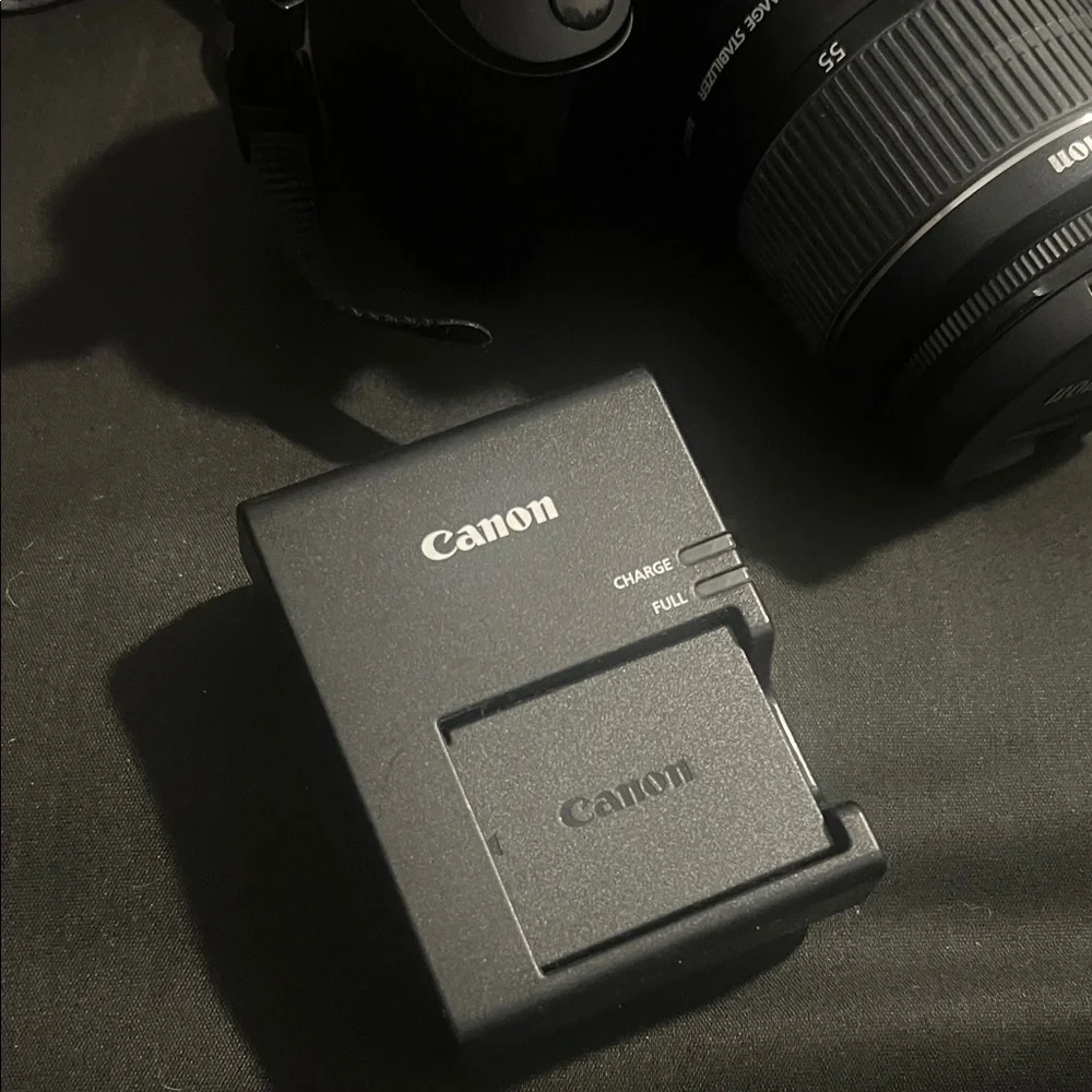 Canon EOS Rebel T3 Camera